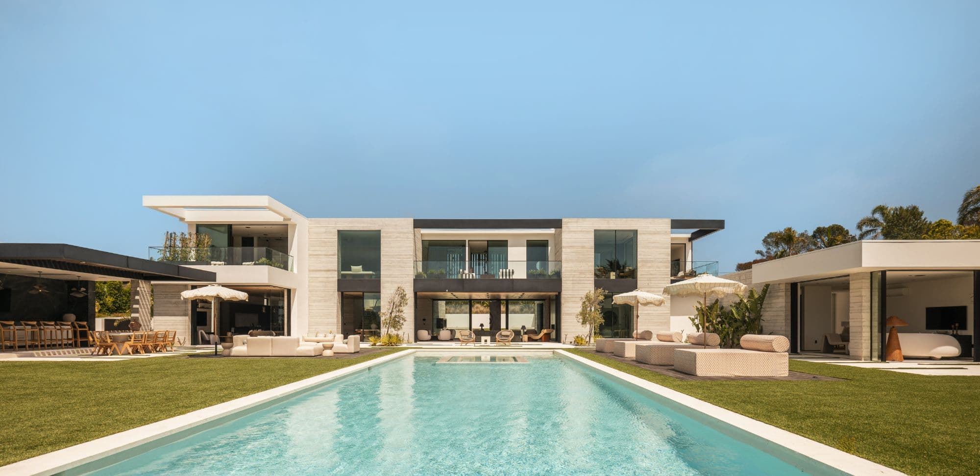 6889 Dume Dr, Malibu, CA 90265