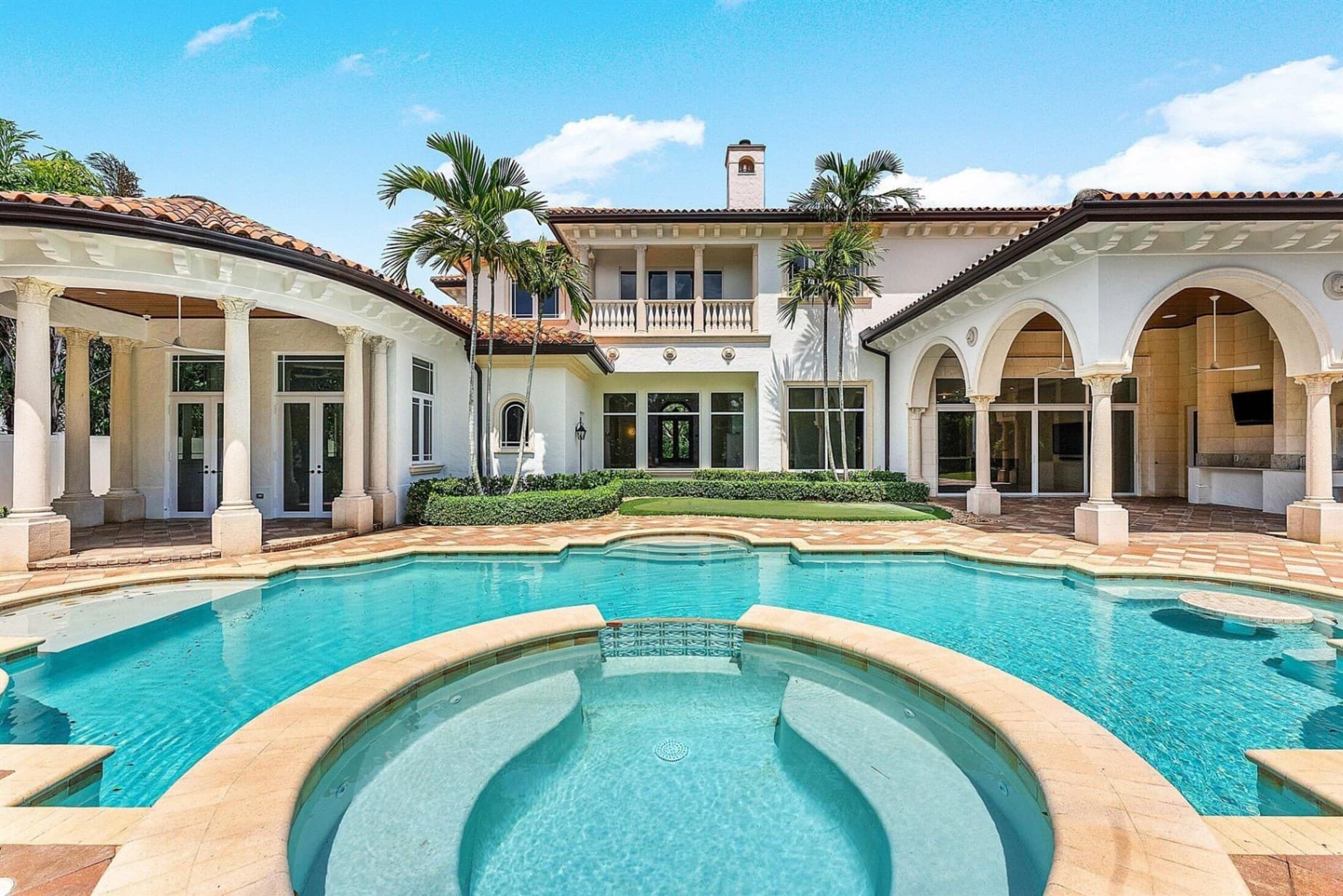 2002 NW 4th Avenue, Delray Beach, FL 33444