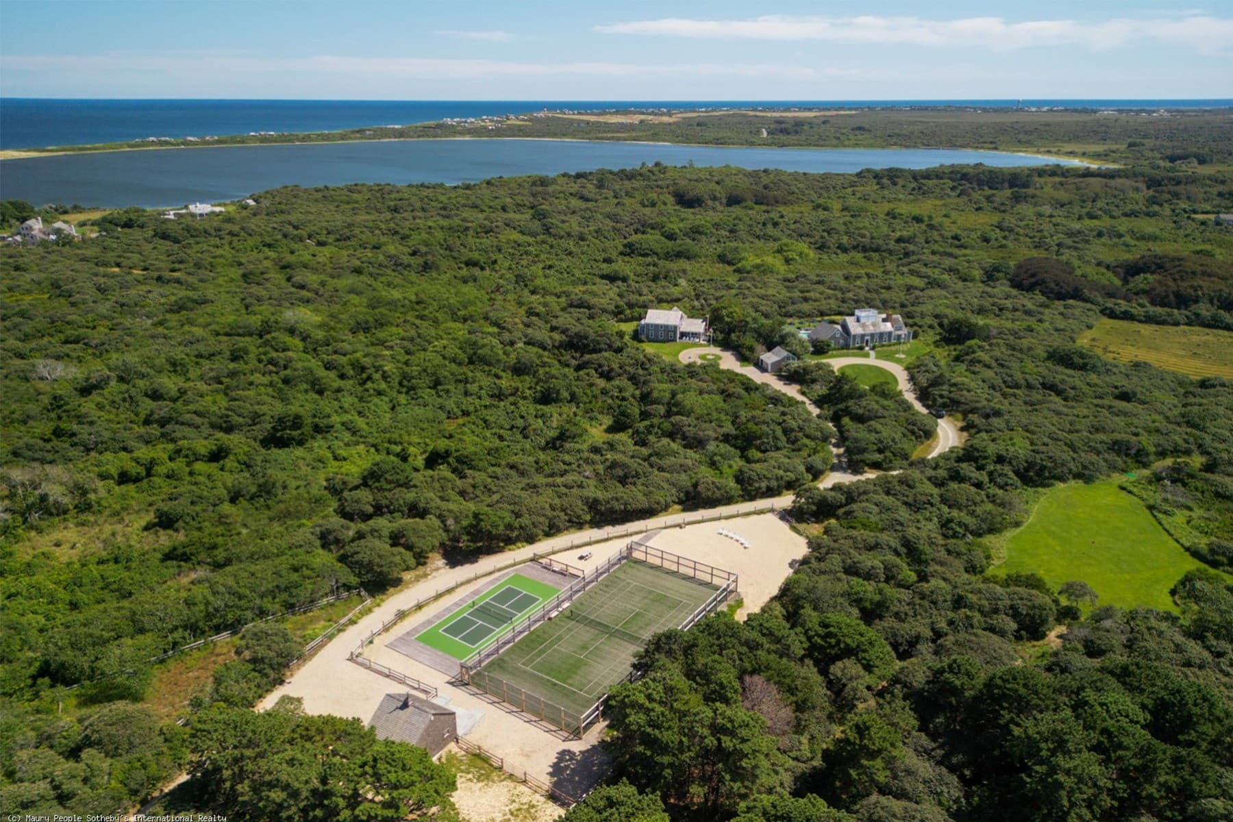21 Quidnet Rd, Nantucket, MA 02554