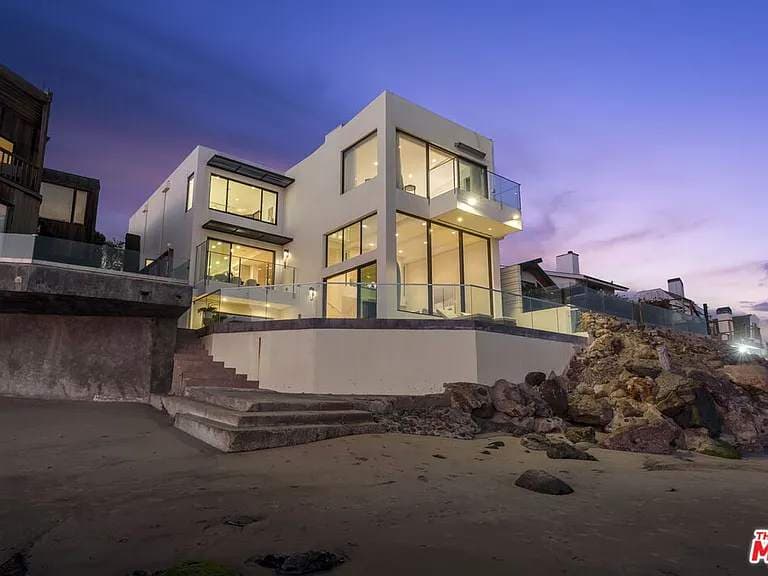 24146 Malibu Rd, Malibu, CA 90265