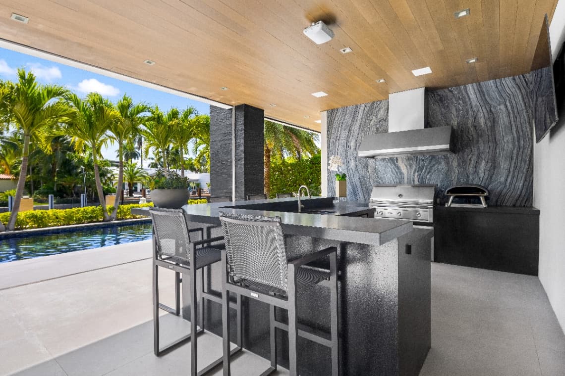 650 Royal Plaza Drive, Fort Lauderdale, FL - Image 4