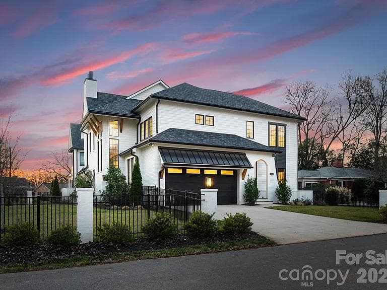 4142 Pineview Rd, Charlotte, NC 28211