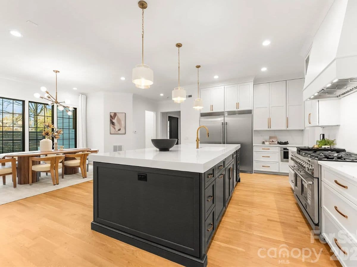 4142 Pineview Rd, Charlotte, NC 28211 - Image 4