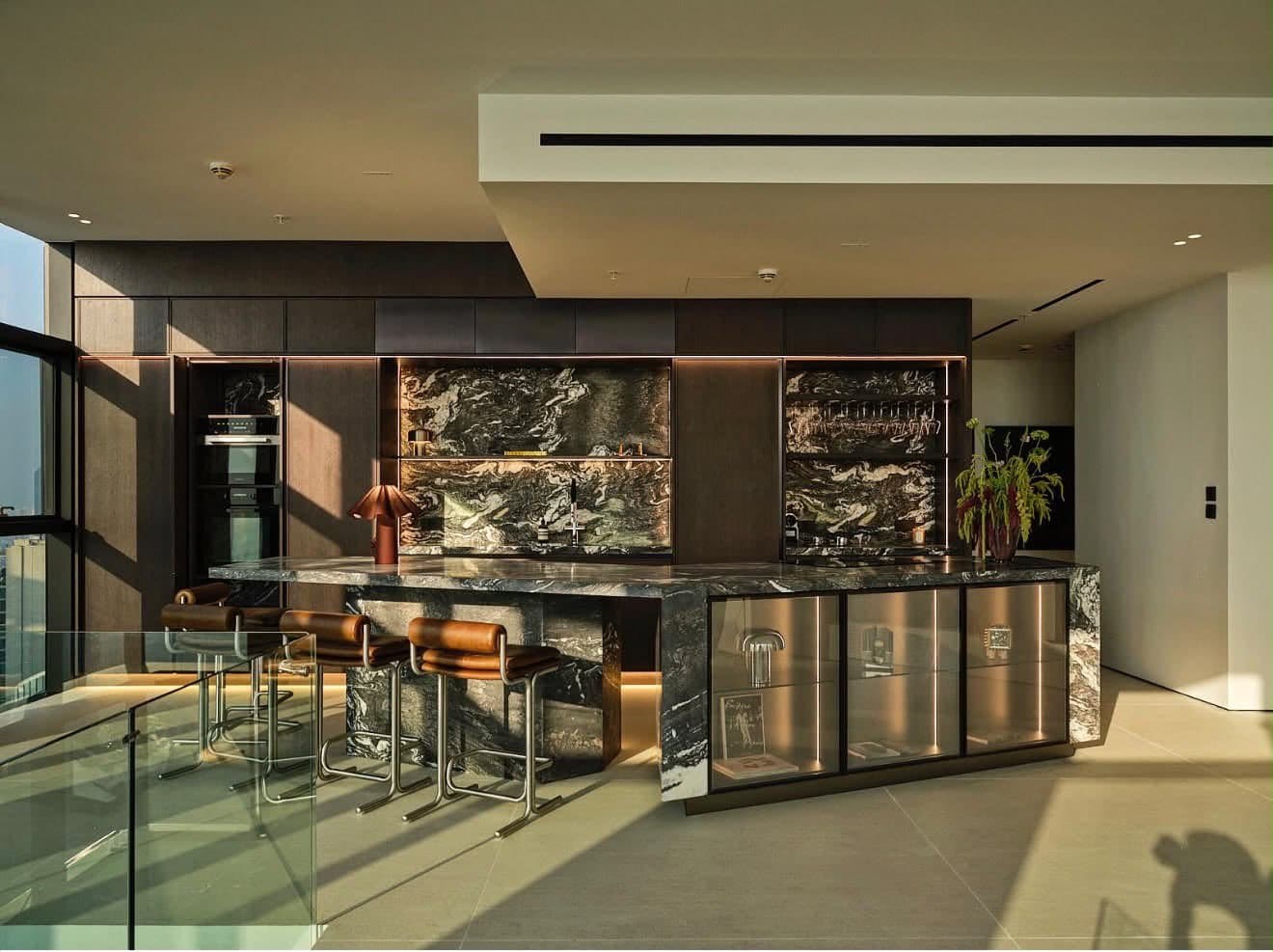 Stunning Dubai Duplex in DIFC