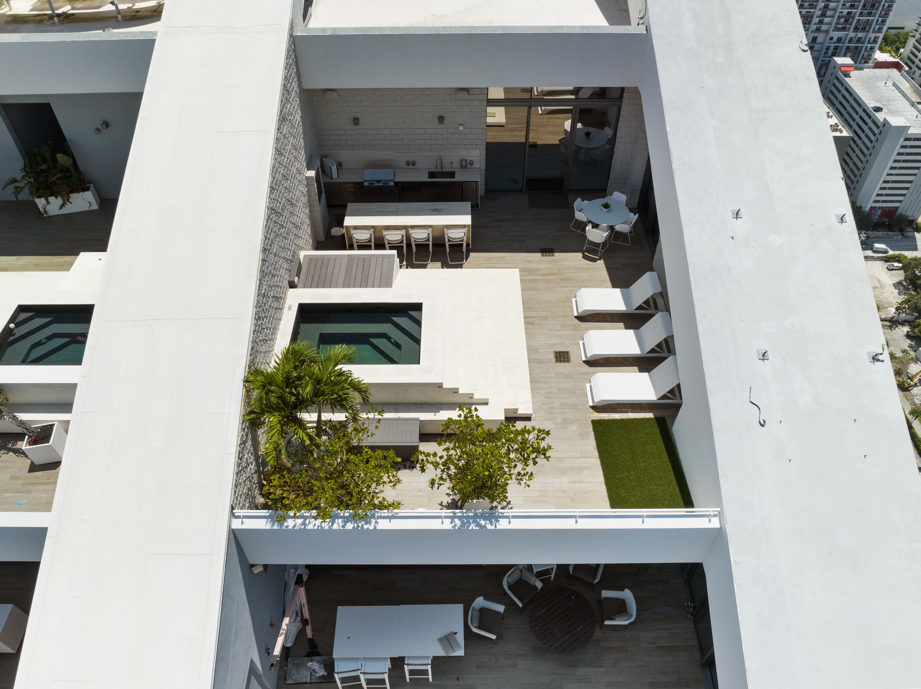 Exceptional Miami Penthouse Offering Premium Living