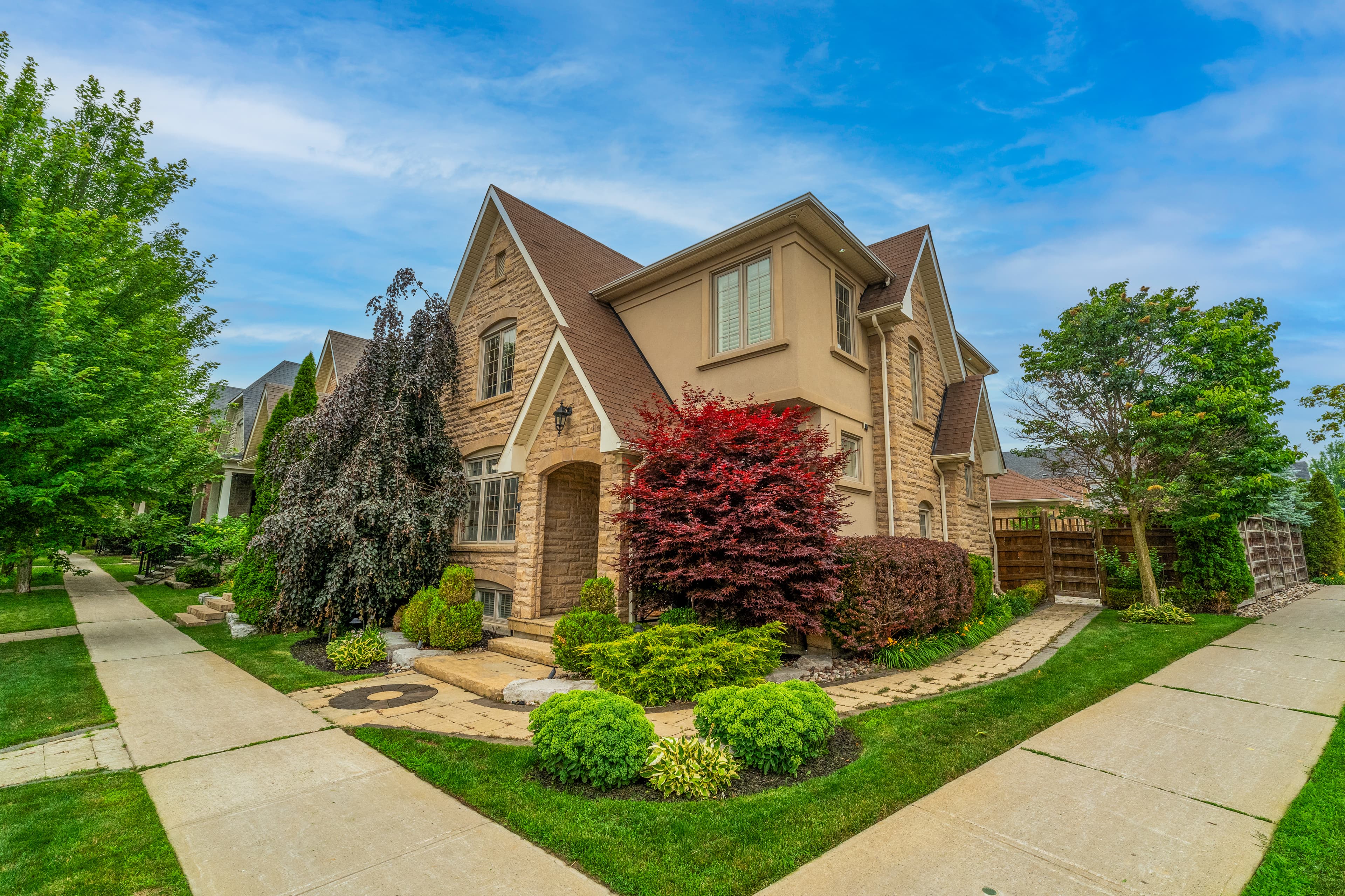 Exceptional Angus Glen West Village Home with Upscale Features