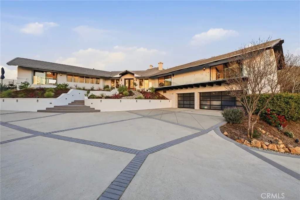 31673 Foxfield Dr, Westlake Village, CA 91361