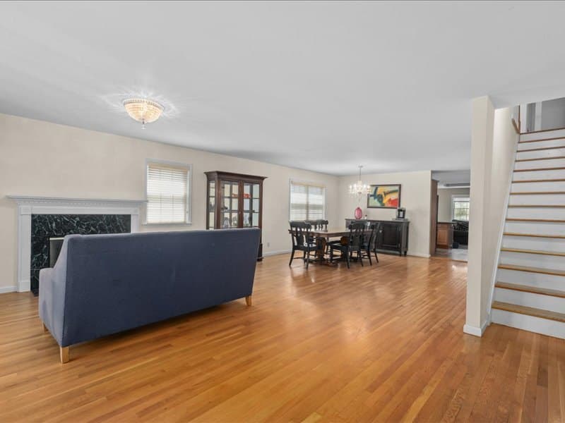 120 Woodruff Avenue, Scarsdale, NY 10583