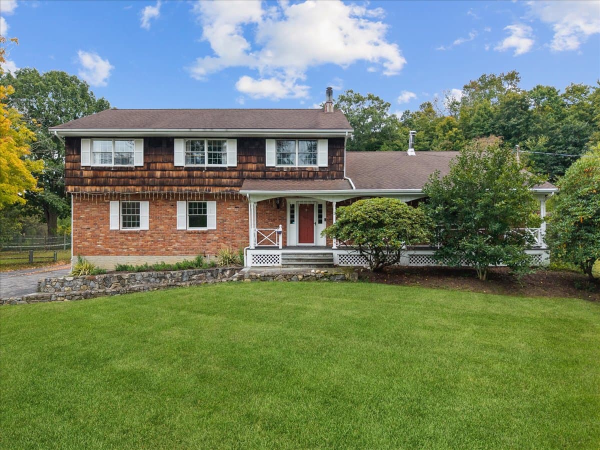 122 Cherry Hill Road, Carmel, New York 10512