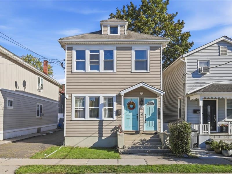 Elegant Pelham Townhouse Rental Opportunity
