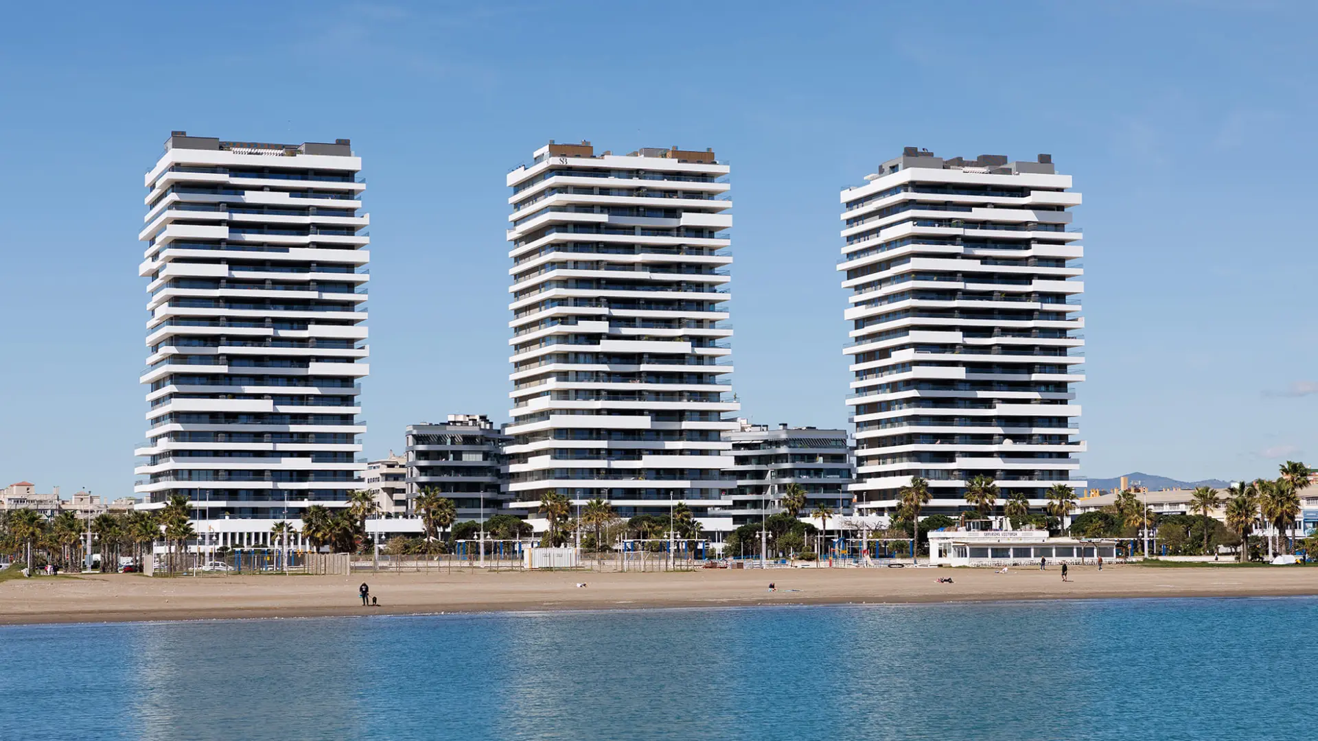 MÁLAGA TOWERS – HORIZON VISION | EXCLUSIVE BEACHFRONT DUPLEX PENTHOUSE