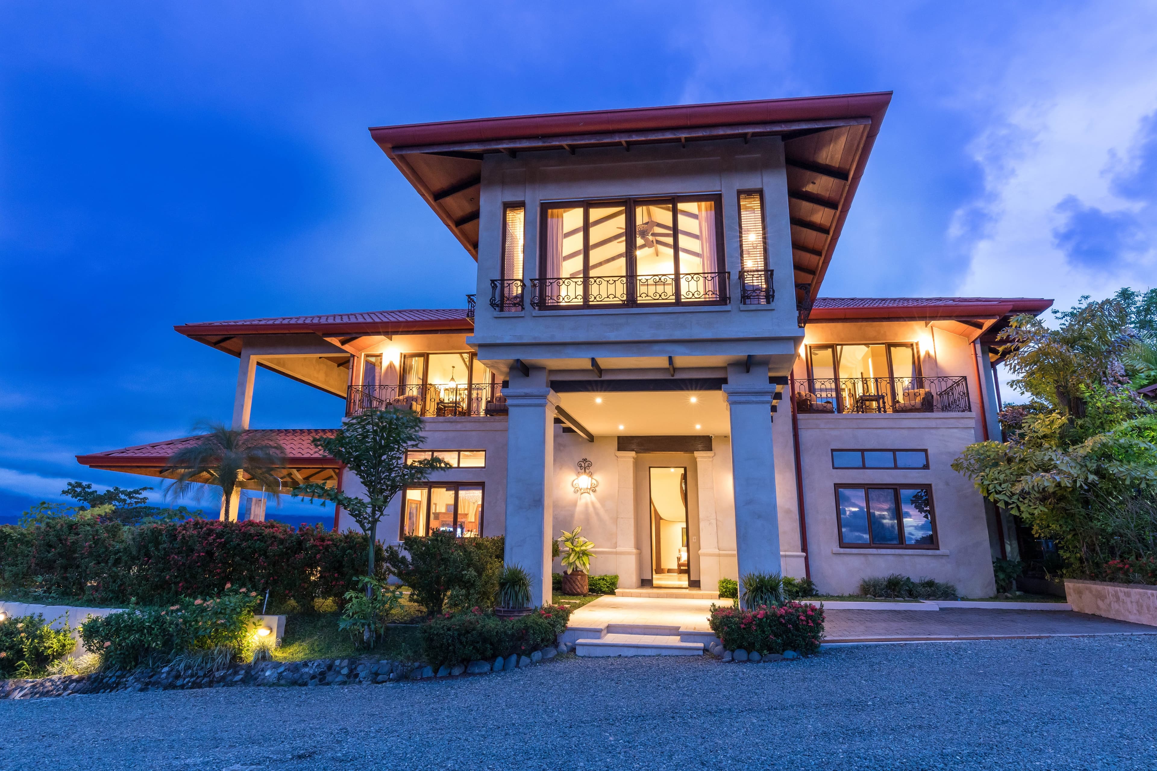 Panoramic Ocean Luxury Estates