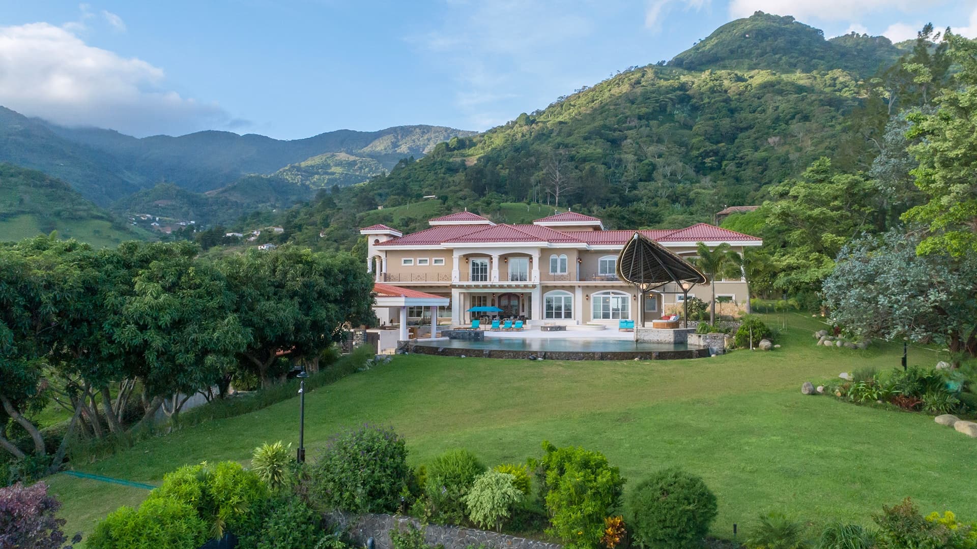 Hacienda La Ponderosa