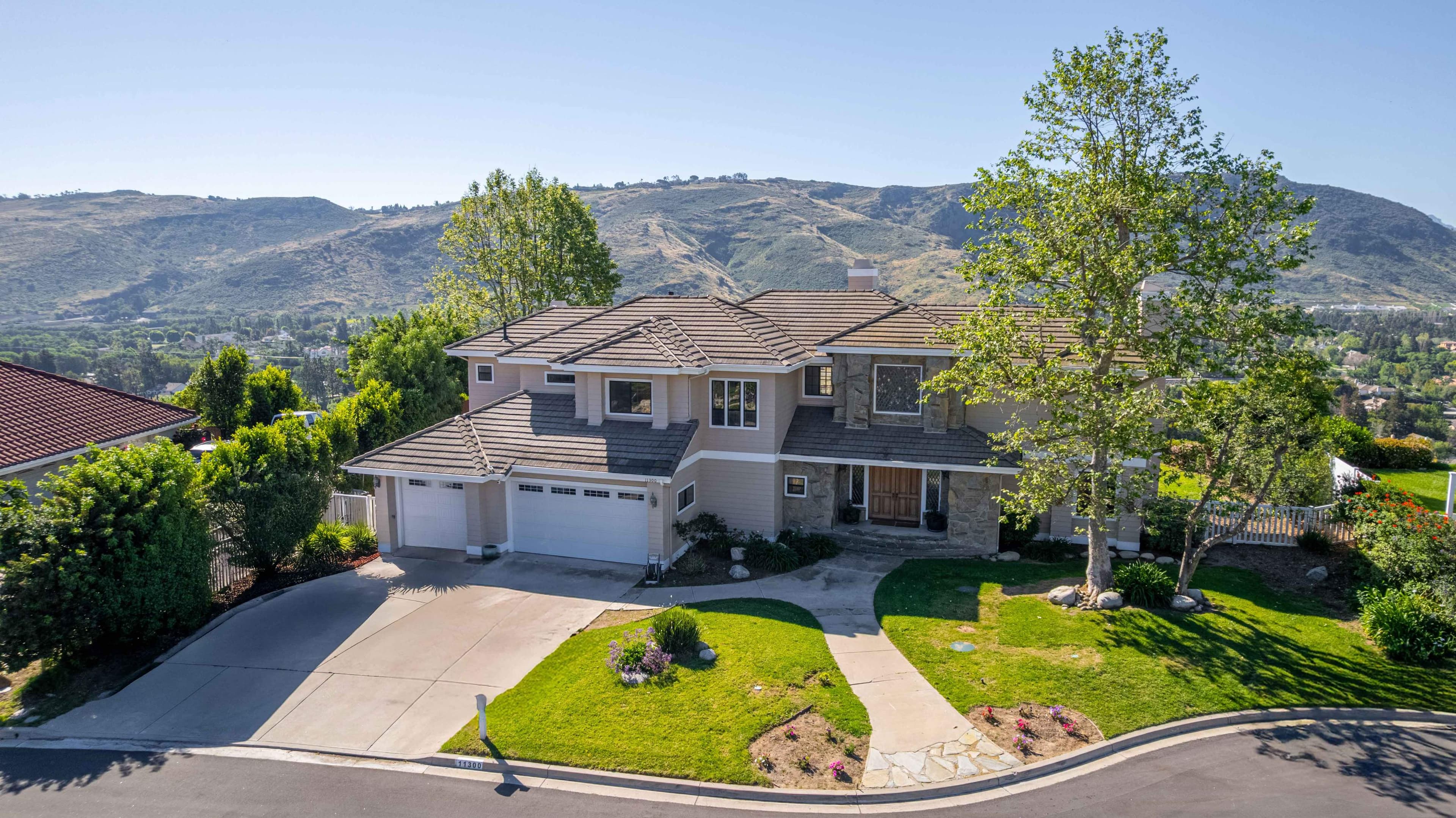 Santa Rosa Valley Home with Panoramic Views