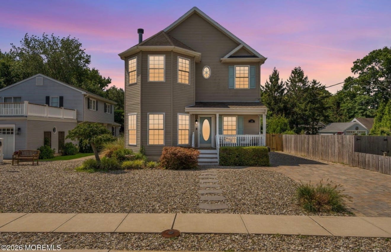 Premium Bay Head House for Rent - Image 1