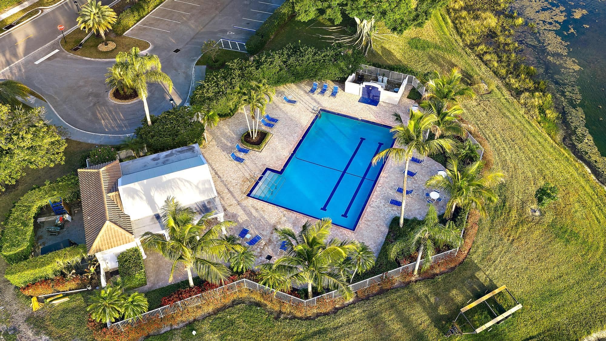 An Exceptional Estate in Grand Cay | PGA National