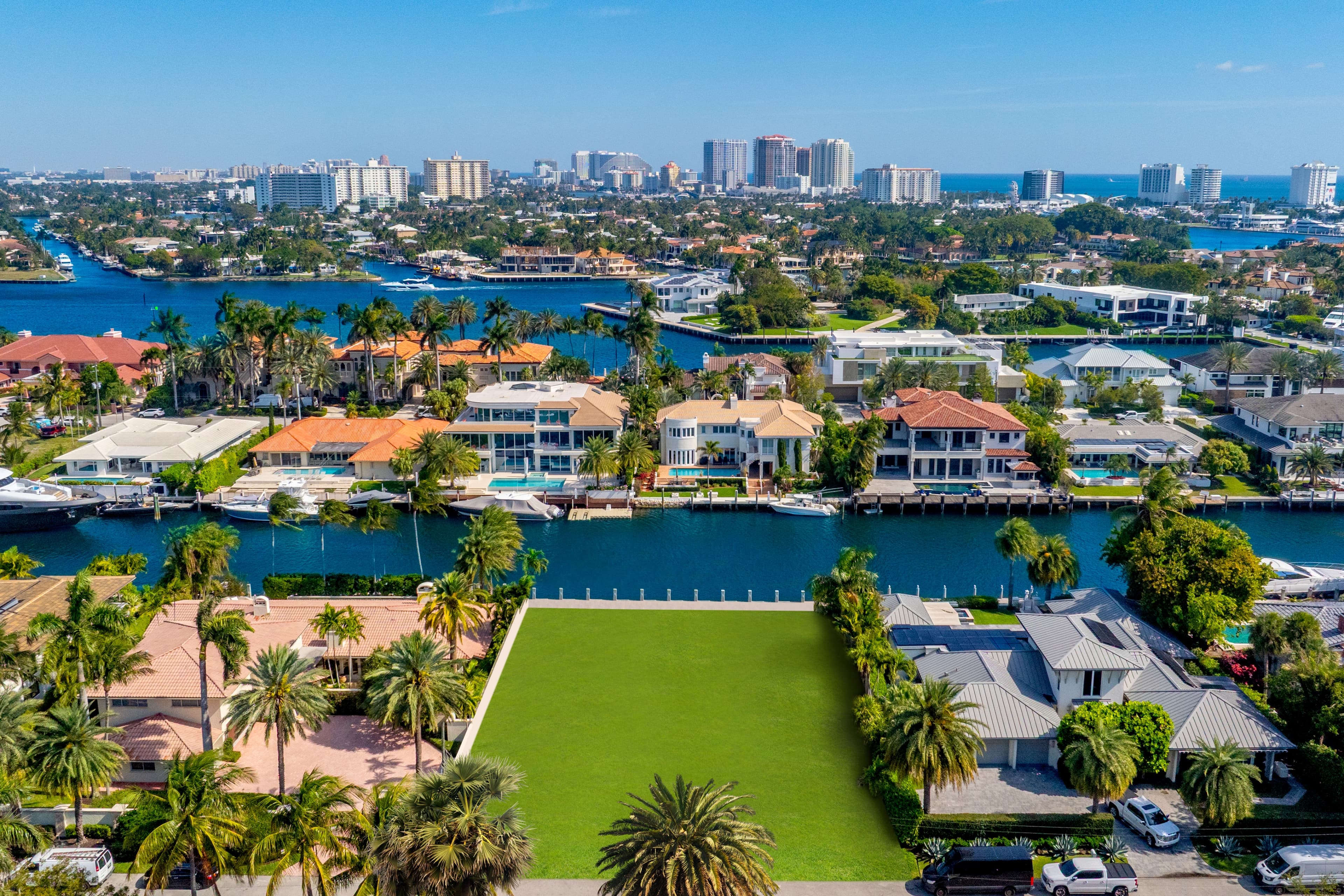 2455 Del Lago Drive
