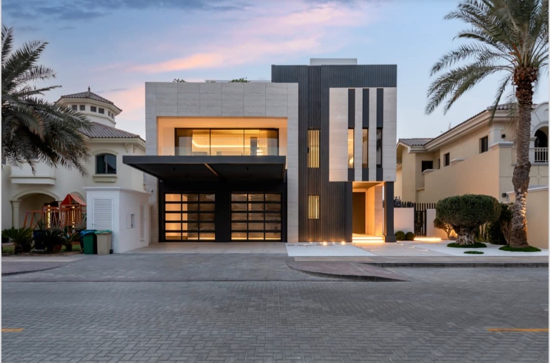 Exquisite Luxury Villa with Amazing Views