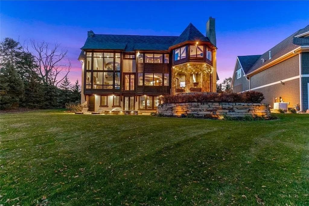 4680 Palmer Pointe Rd, Excelsior, MN 55331 - Image 1