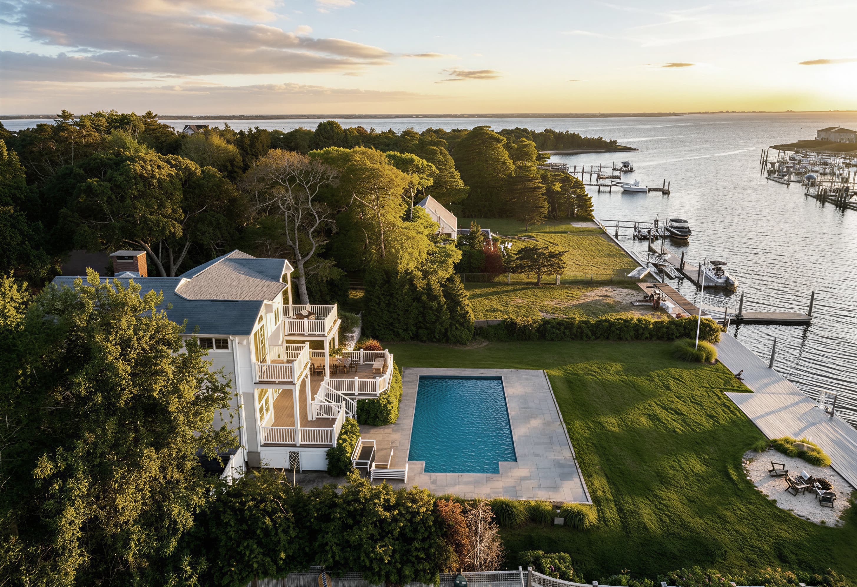 Waterfront Hamptons Residence: Dock, Views, Luxury Living