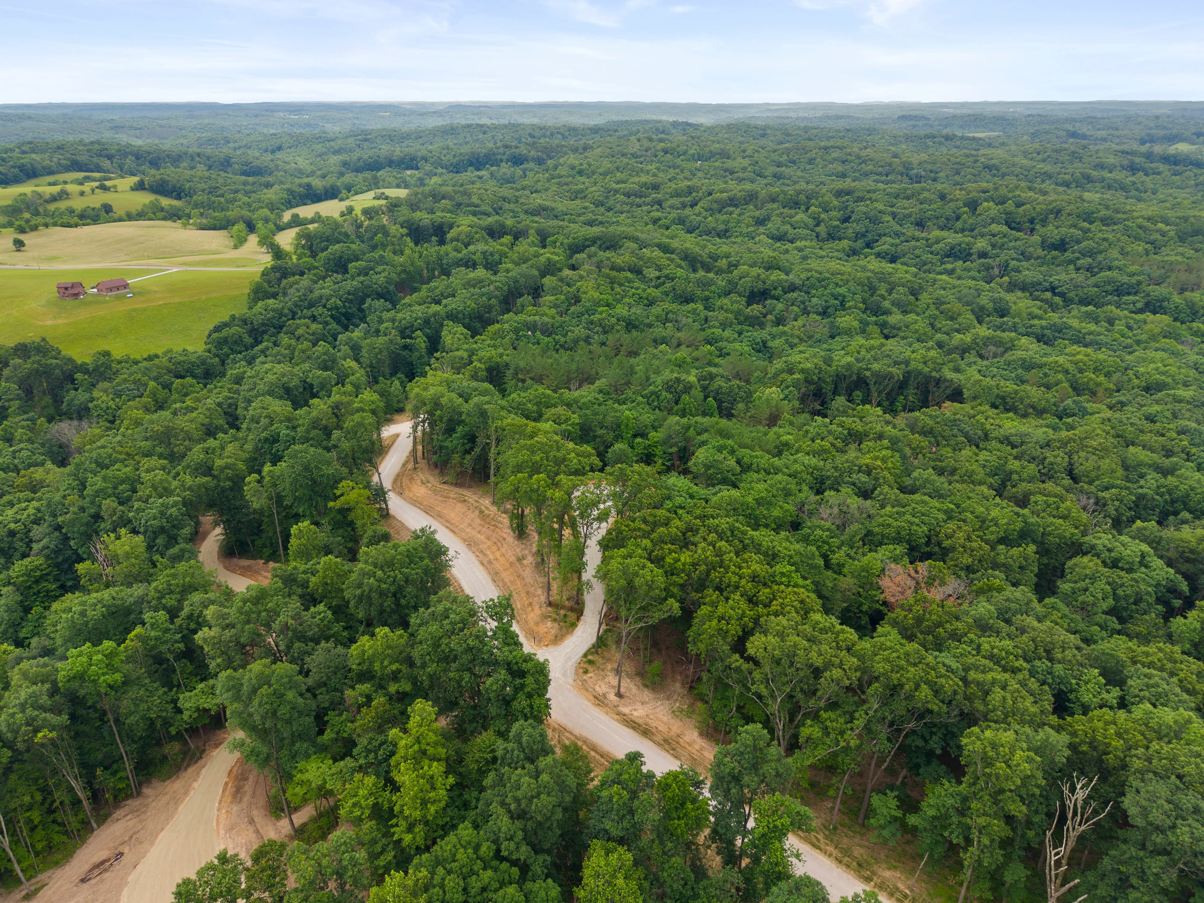 Introducing Black Birch Ranch, an Extraordinary new Luxury log home nestled within the rolling beauty of the Hocking Hills.