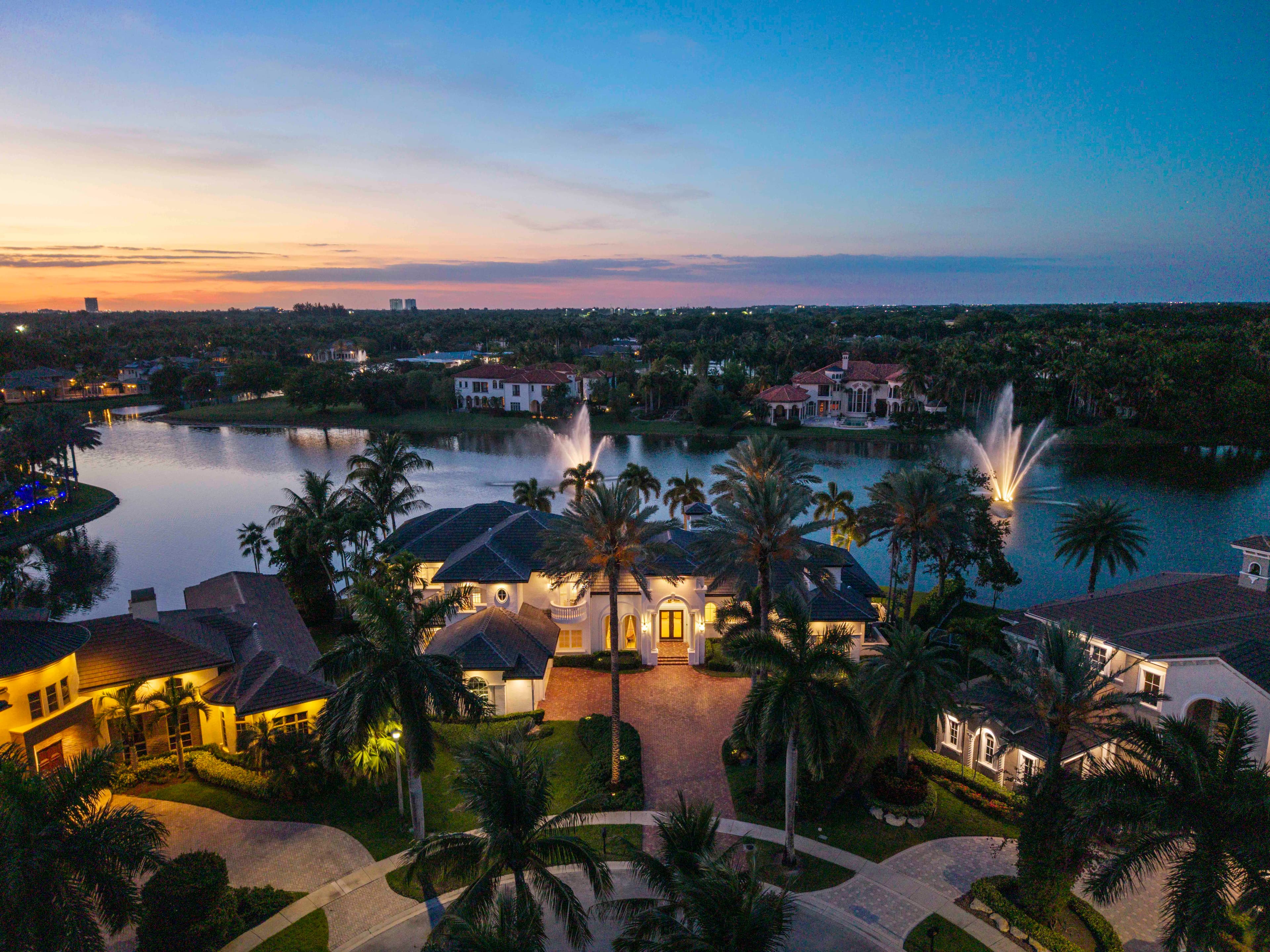Expansive Plantation Home: Luxury Living with Water Views