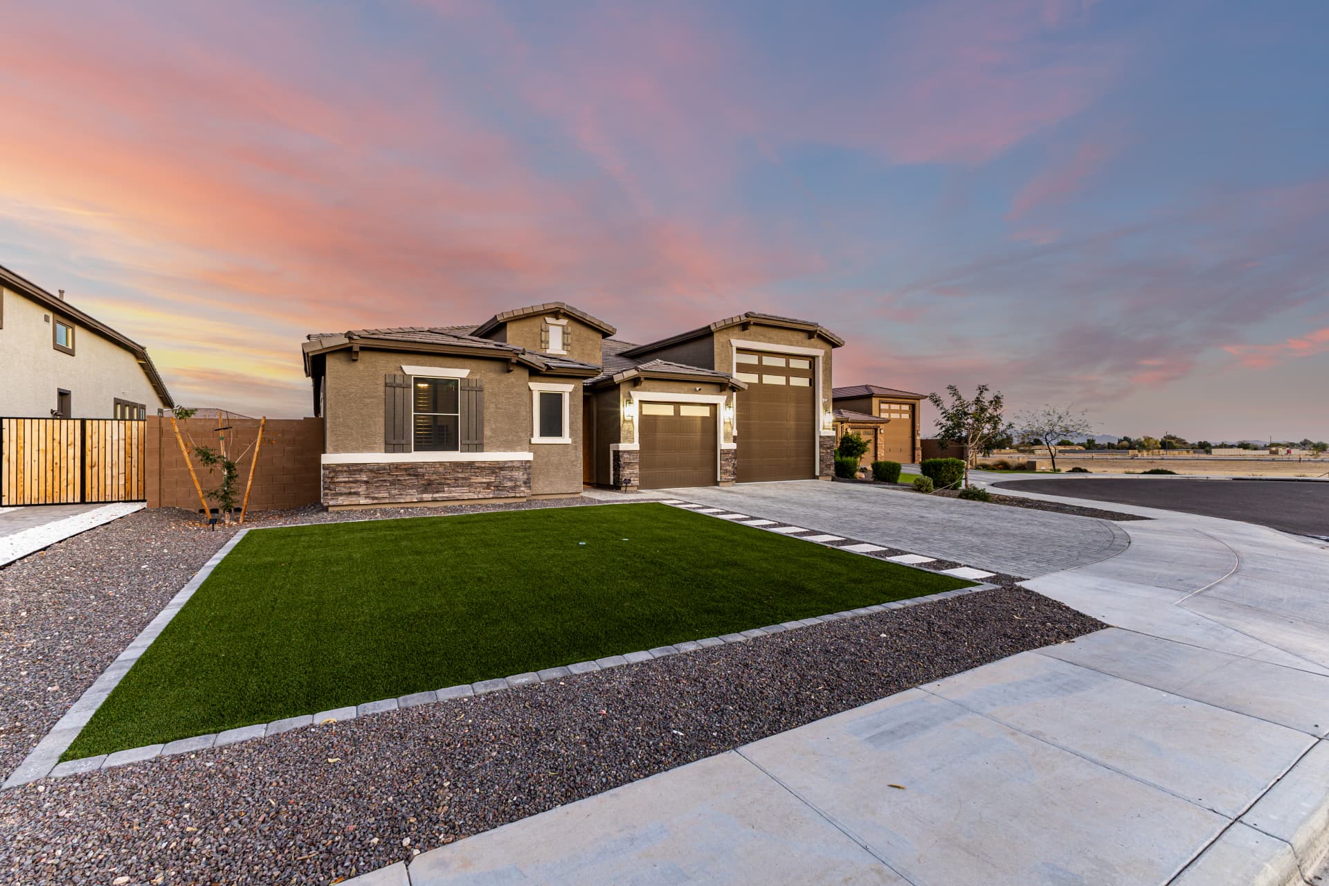 Premium Maricopa Home with Impressive Features