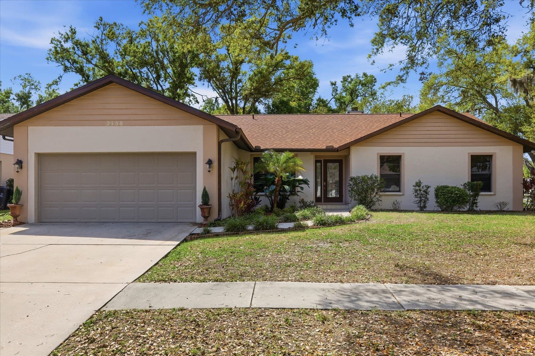 Colonial Oaks - Sarasota, Florida