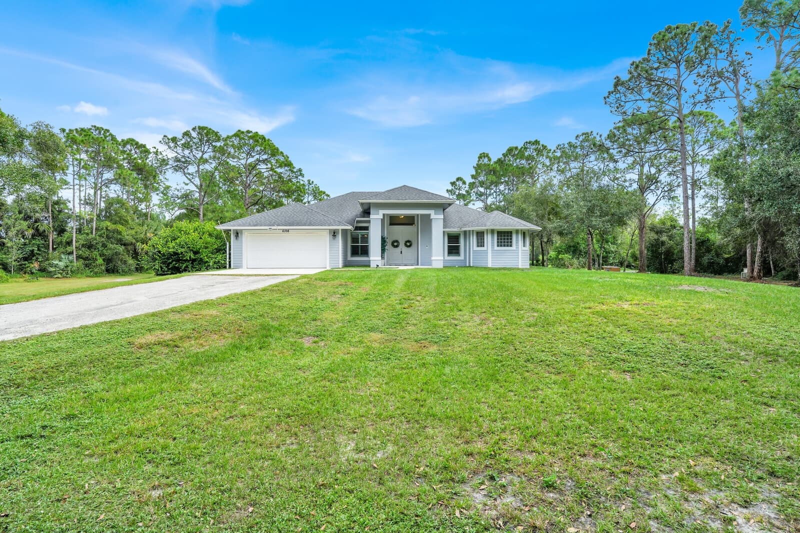 PRIVATE 5.44-ACRE LOXAHATCHEE ESTATE