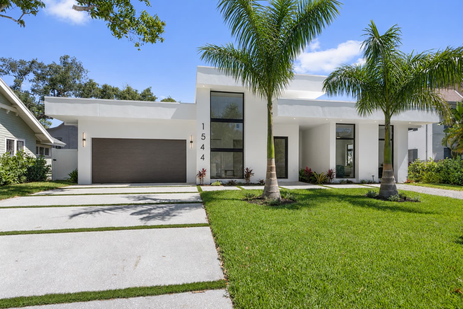 1544 3rd Ave W, Bradenton, FL 34205