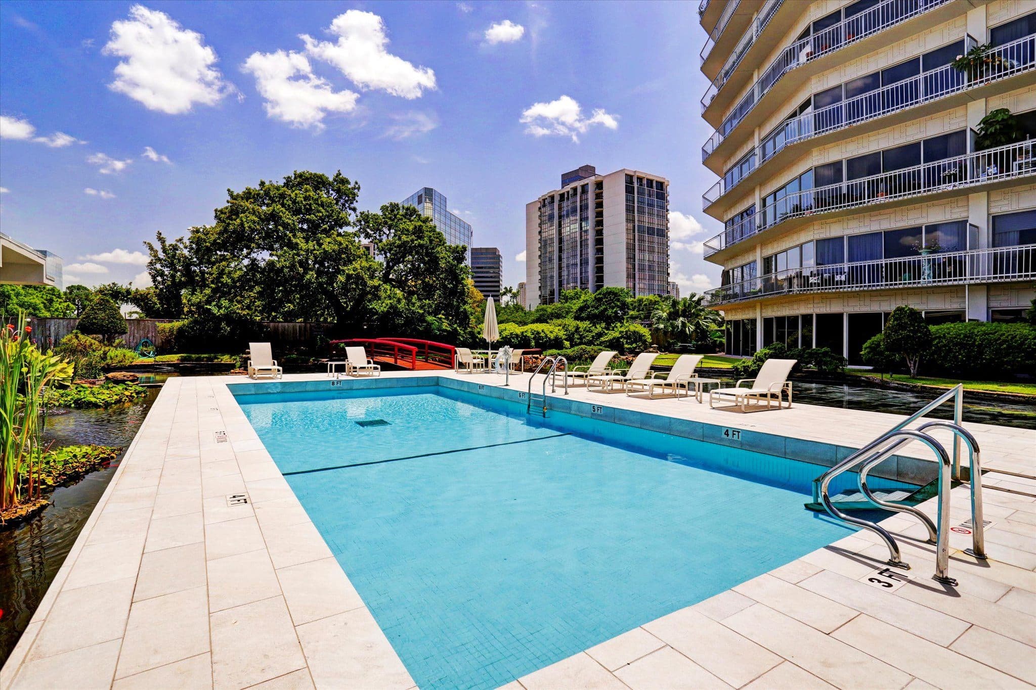 5050 Woodway Drive #2D
