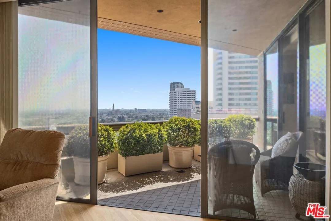 10430 Wilshire Blvd Apt 1005, Los Angeles, CA 90024