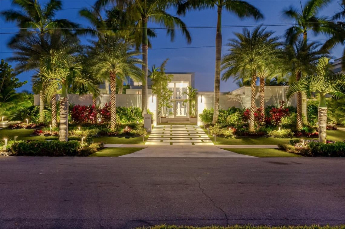 2200 Inlet Drive, Fort Lauderdale, FL 33316