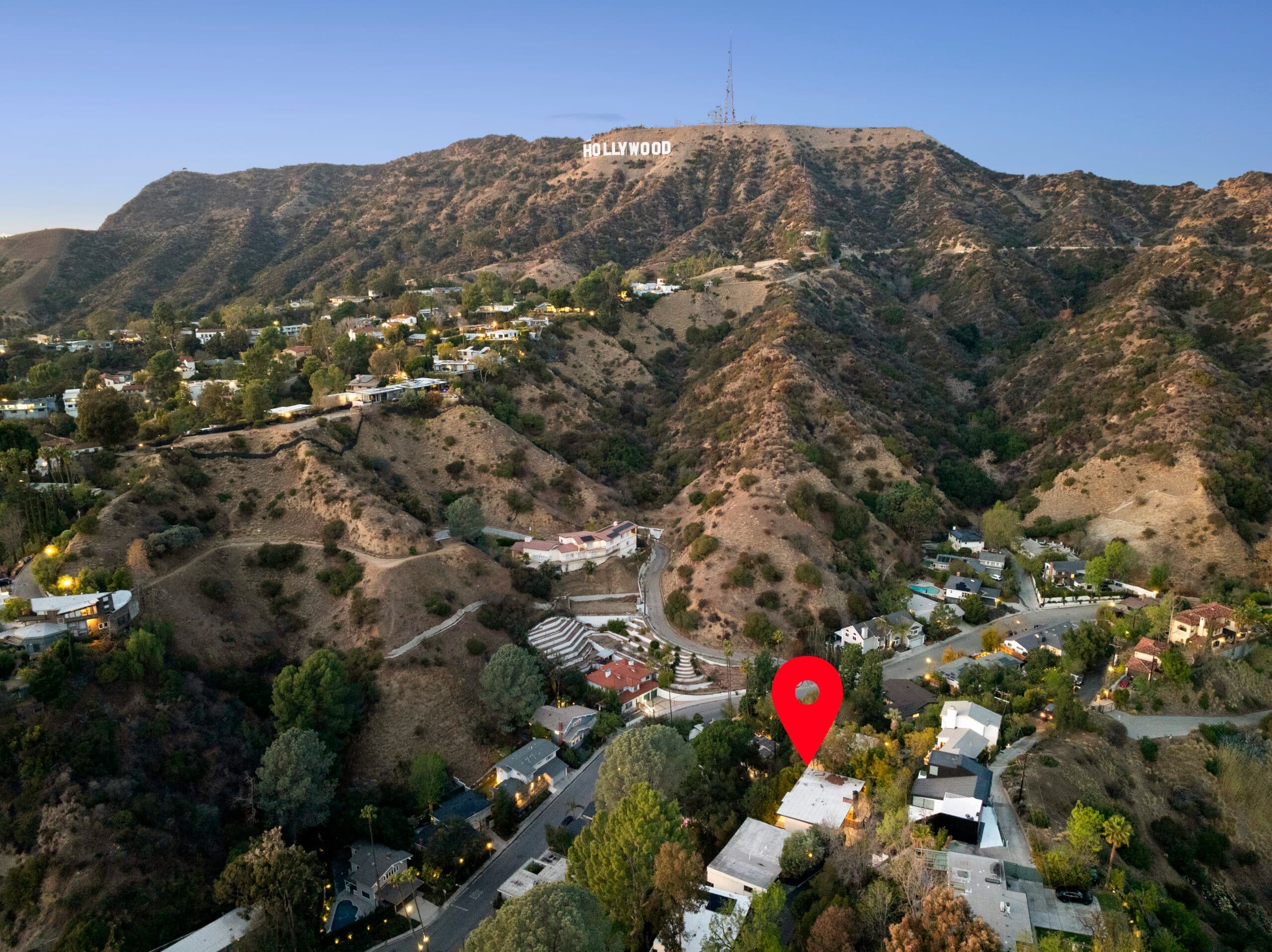 3147 Hollyridge Dr, Los Angeles, CA 90068