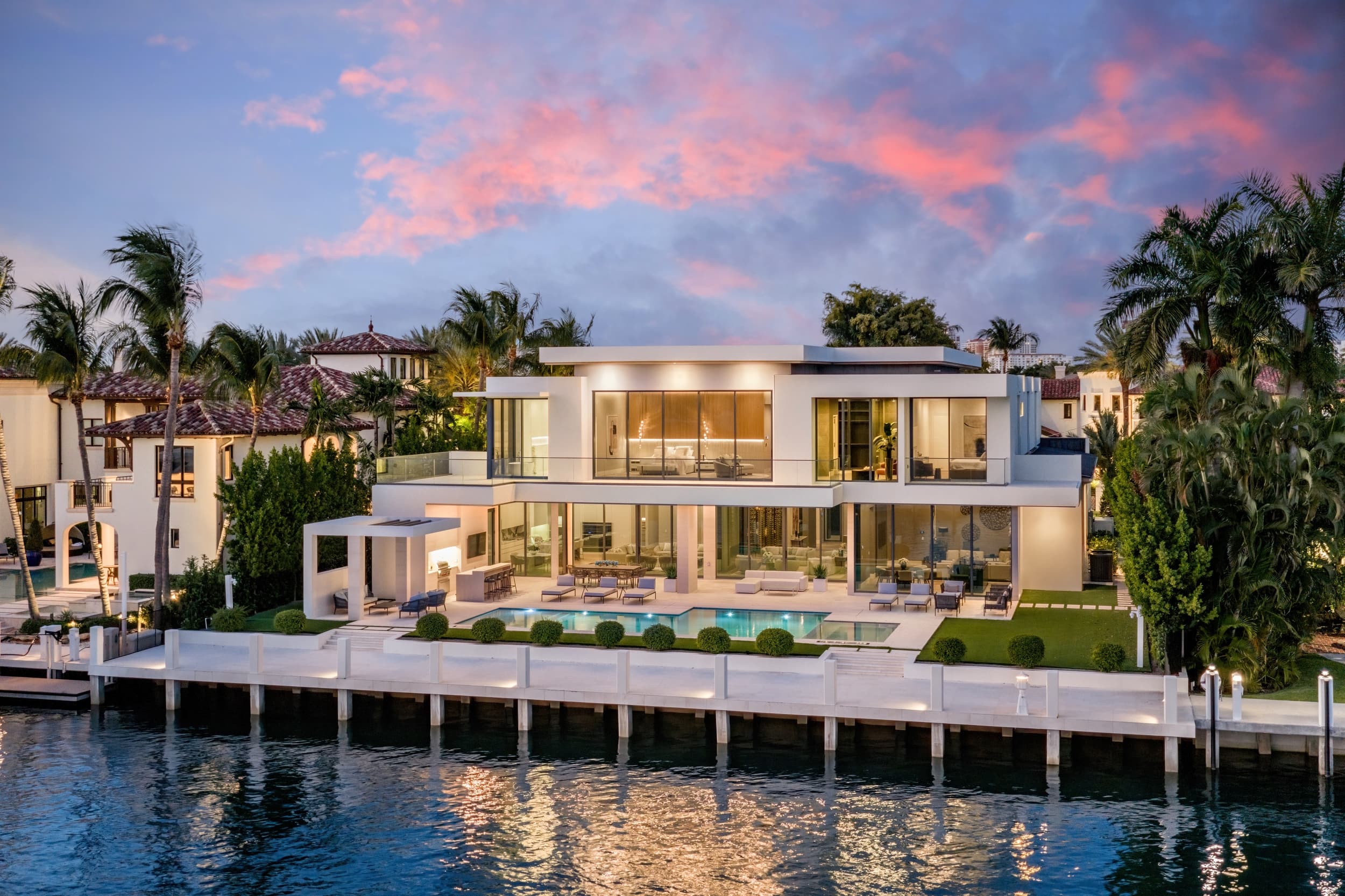 Exclusive Harbor Beach Waterfront Living Awaits