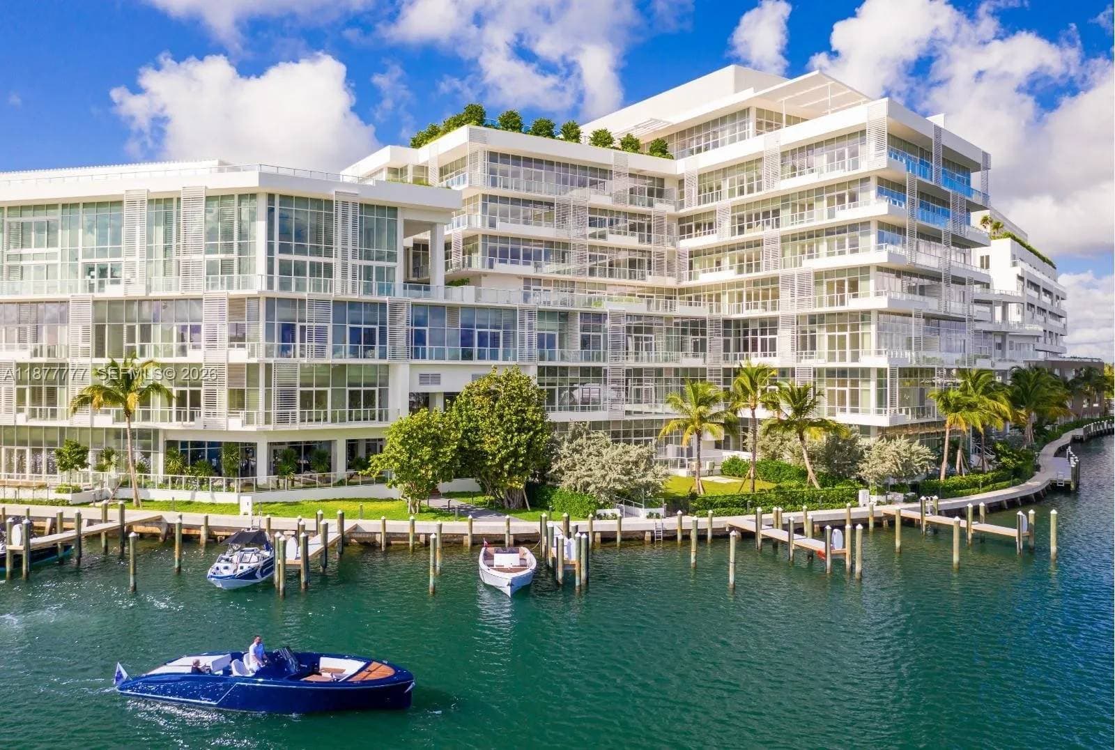 4701 N Meridian Ave Unit 512, Miami Beach, FL 33140 - Image 1