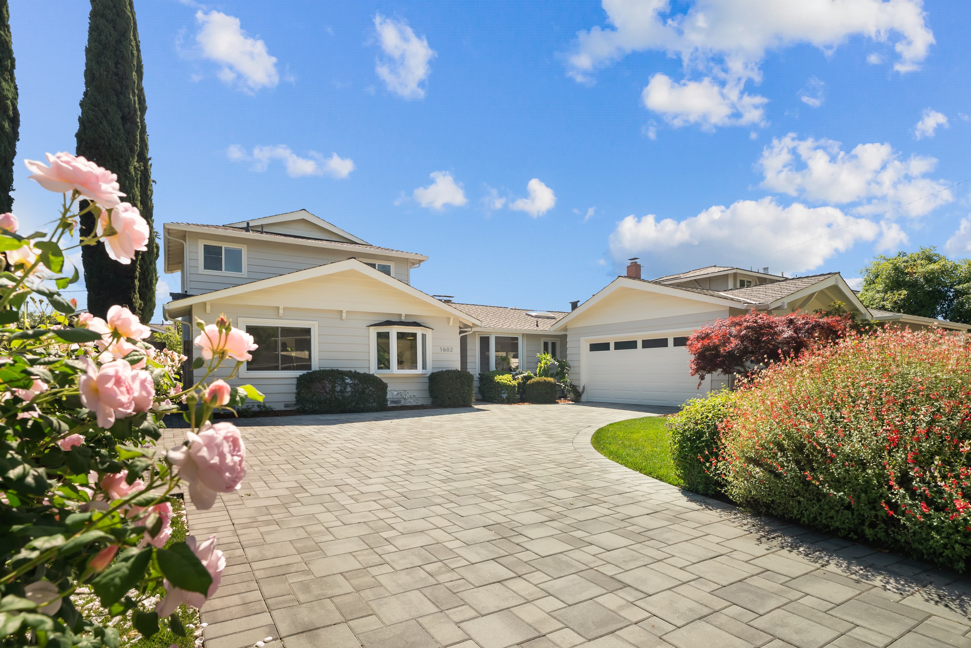 Prime Location Single Family Home