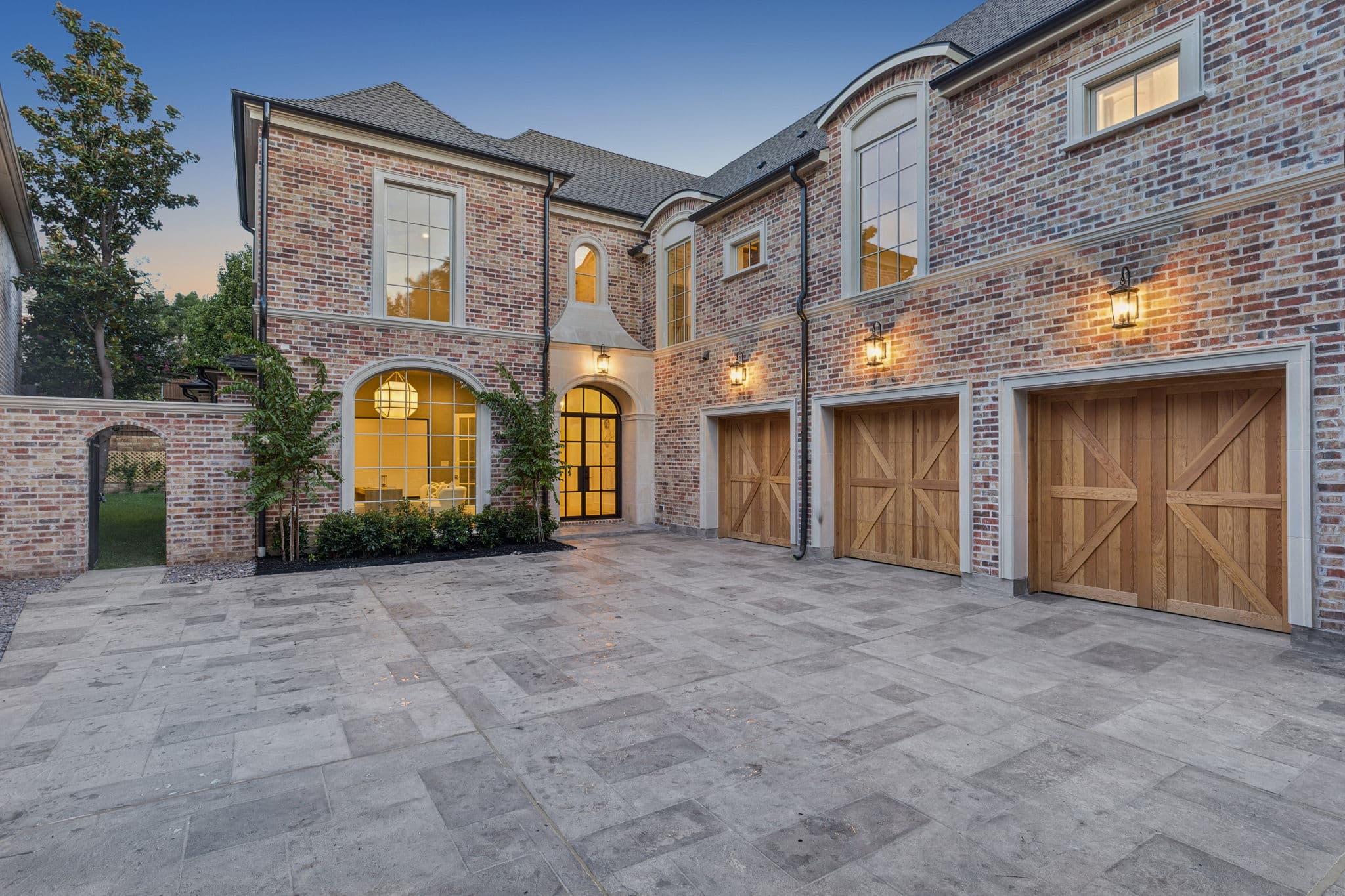 Energy-Efficient Luxury in Frisco, Texas