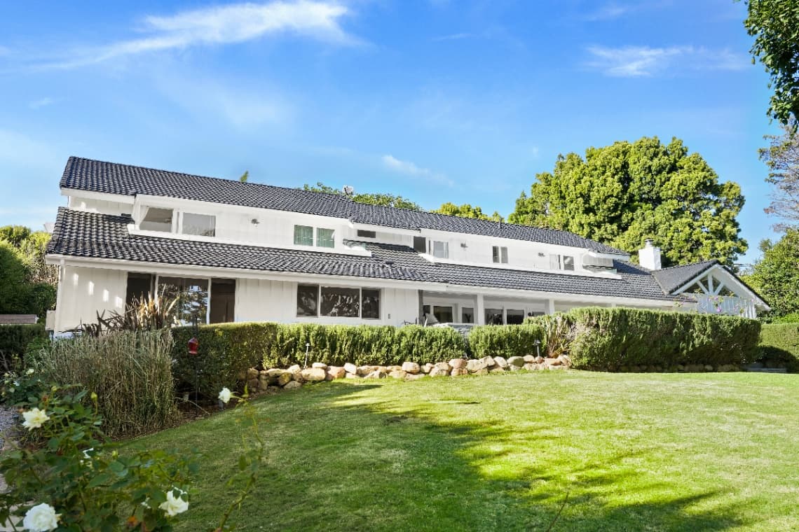 29225 Cliffside Dr, Malibu, CA 90265