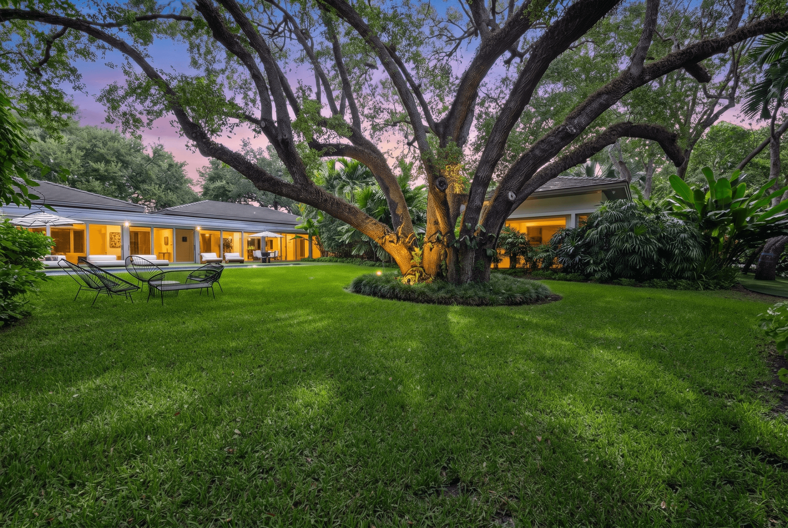 Botanical Estate in North Pinecrest