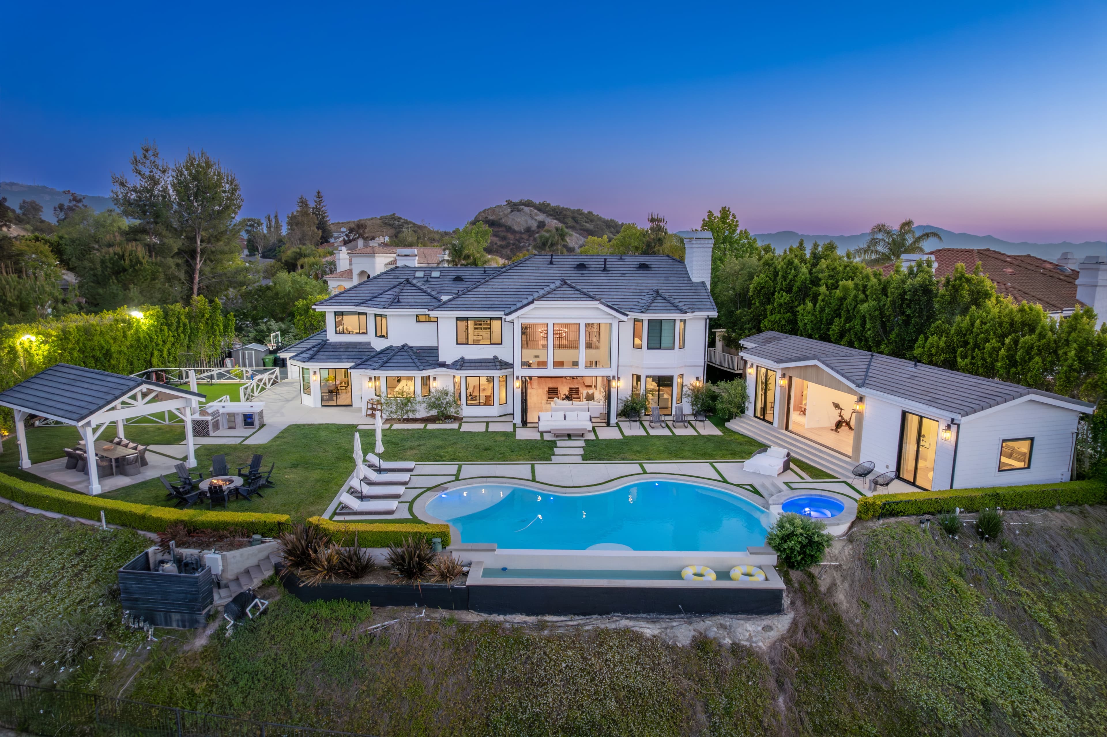 UNDER CONTRACT - Calabasas View Estate