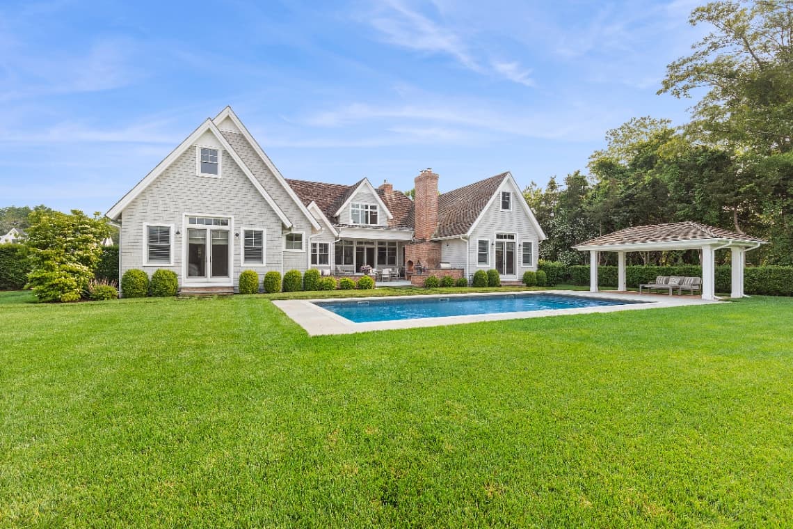 Quiet Luxury Hampton Retreat in Remsenburg