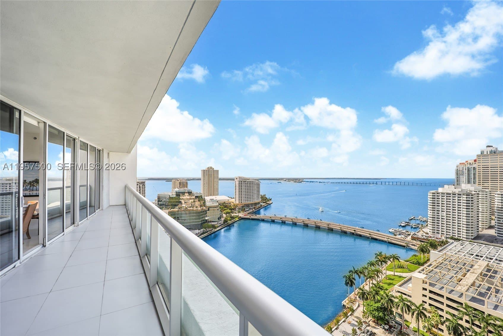 495 Brickell Ave Apt 2303, Miami, FL 33131